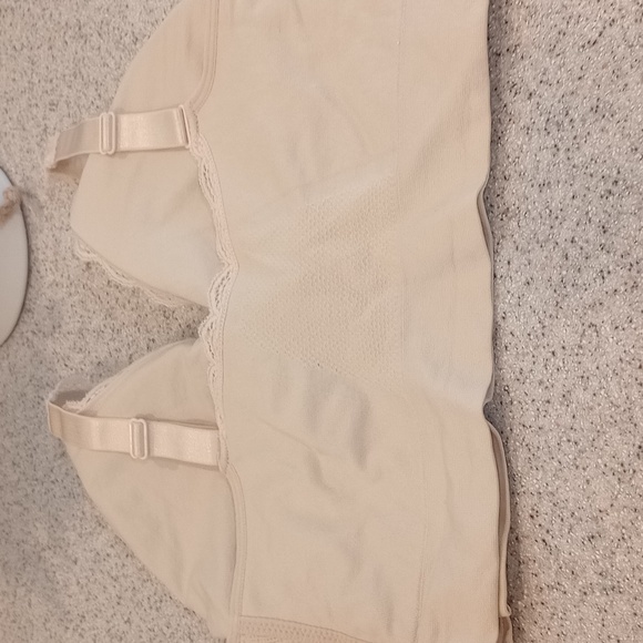 Cara Mia size 2X bra NWOT - Picture 2 of 5